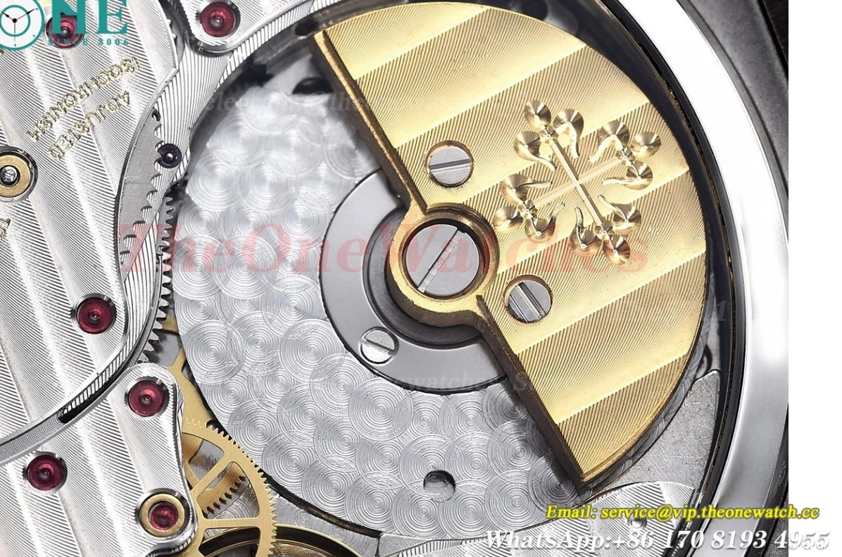 Nautilus Black SS A240 LE 40mm GRF Stk 5712 0417